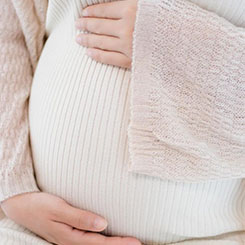 但 Traini🌿🇬🇵um 此时已经是🏩一个数十亿美🐚👩‍👩‍👦‍👦